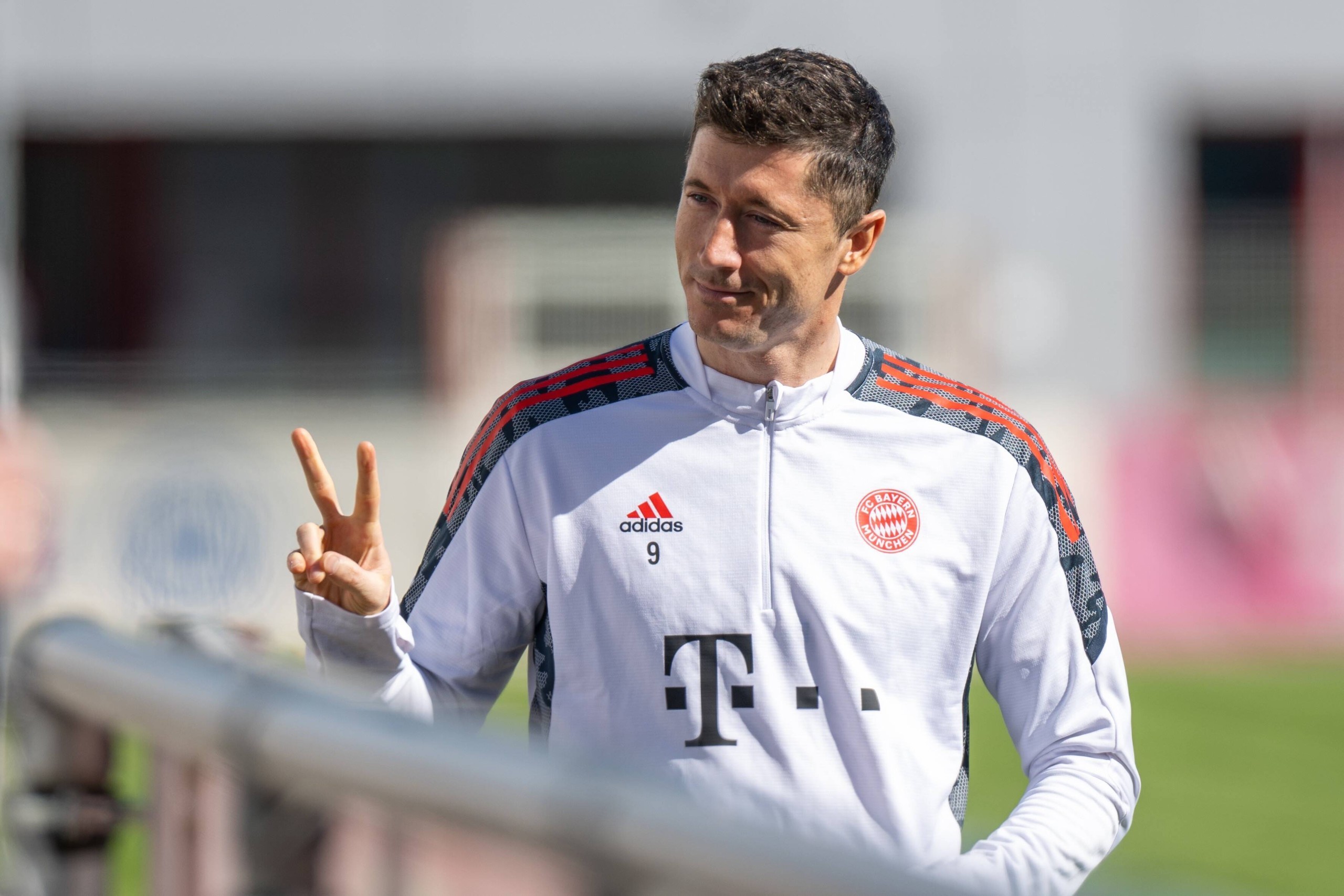 【Joma】阿斯拉尼失点，亚当斯破门难救主，都灵...（阿斯拉尼点球失手，亚当斯破门难挽败局，都灵全取三分）