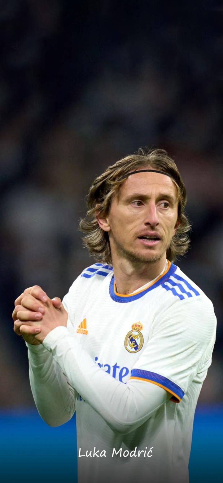 竟是“熟人”？被肘击的奥谢2021年因干扰C罗点球被打一巴掌（原来是旧相识？遭肘击的奥谢曾在2021年因干扰C罗点球被掌掴）