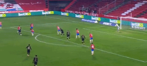 替补球员上场即完成制胜球（替补出场即刻打进制胜一球）