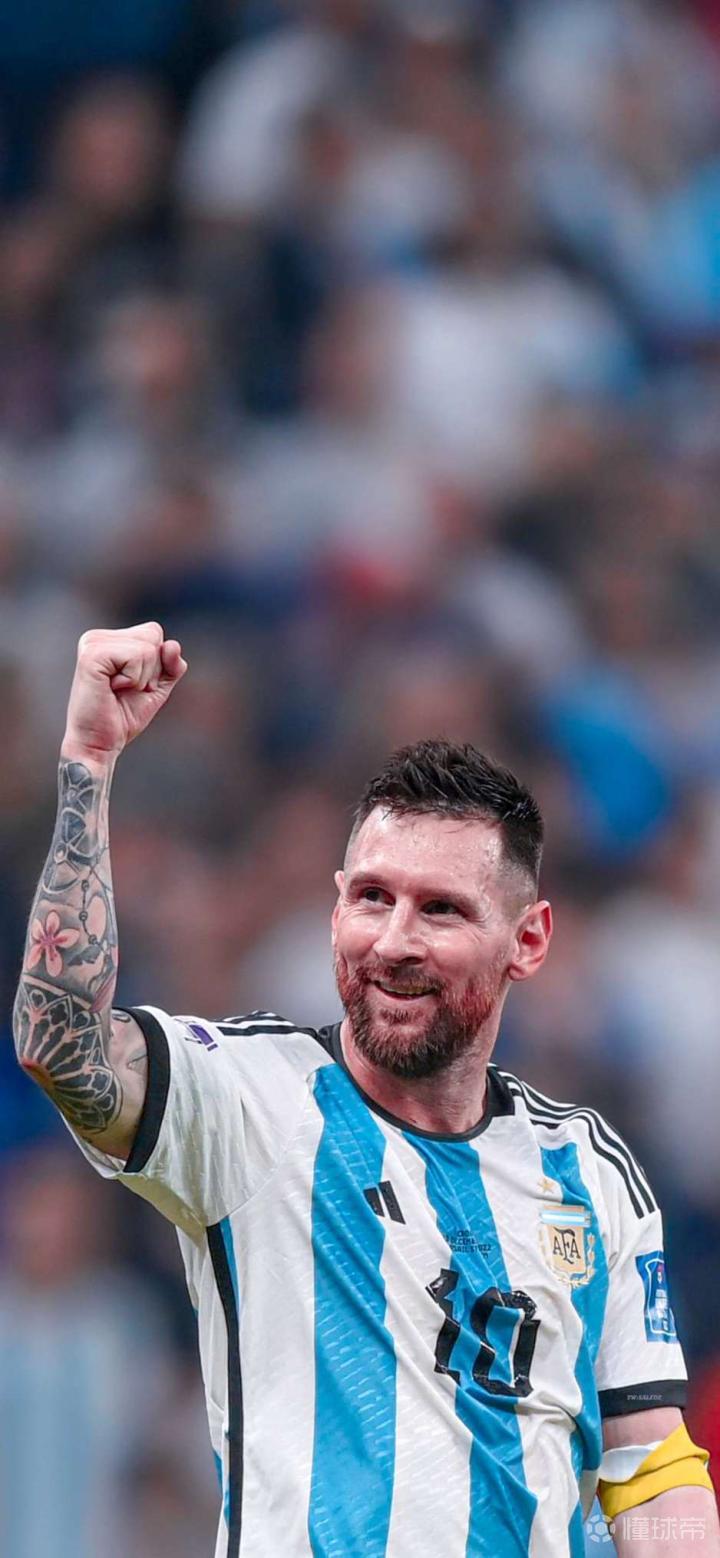 记者：纽卡正密切关注莱斯特城外租球员哈努斯，水晶宫也有意（记者：纽卡紧盯莱斯特城外租将哈努斯，水晶宫同样有意）