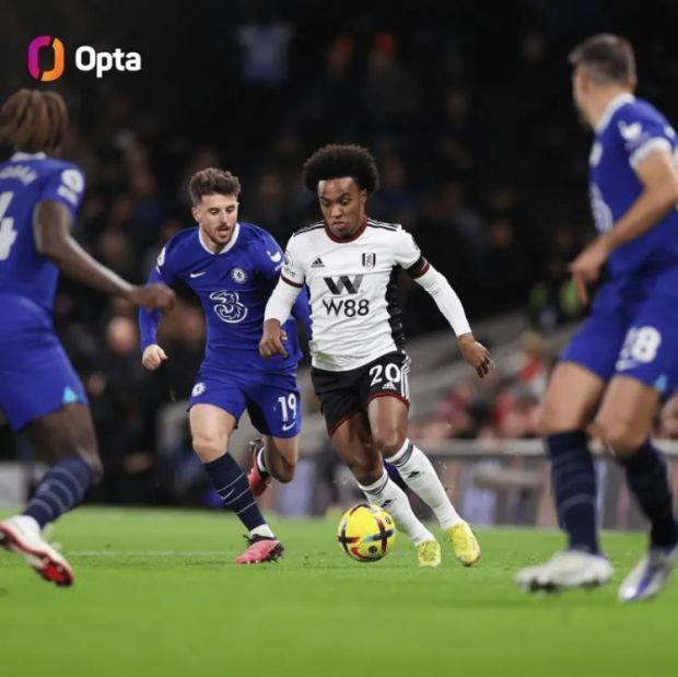 里程碑，徐新已为上海海港出战100场比赛（徐新迎来里程碑：代表上海海港出战第100场）